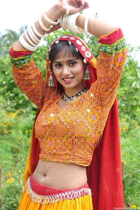 navel nude|Navel Porn